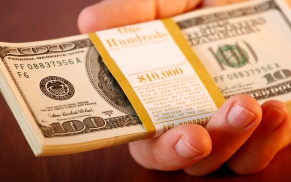 Can You Make $10,000 a Month with Affiliate Marketing?